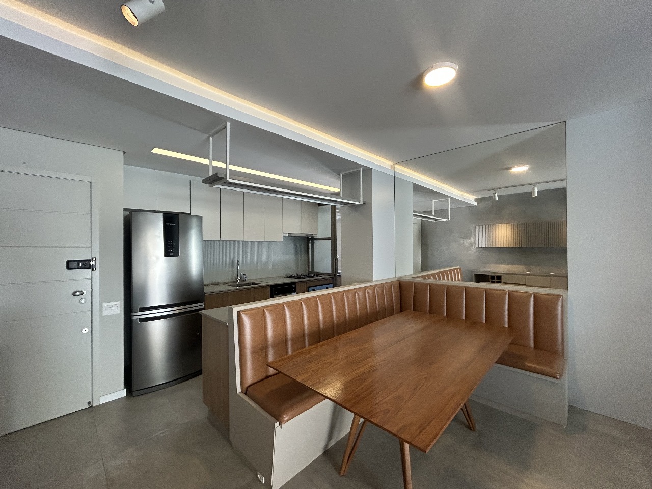 APARTAMENTO 3 DORMITÓRIOS SENDO UMA SUÍTE – ITACORUBI – FLORIANÓPOLIS