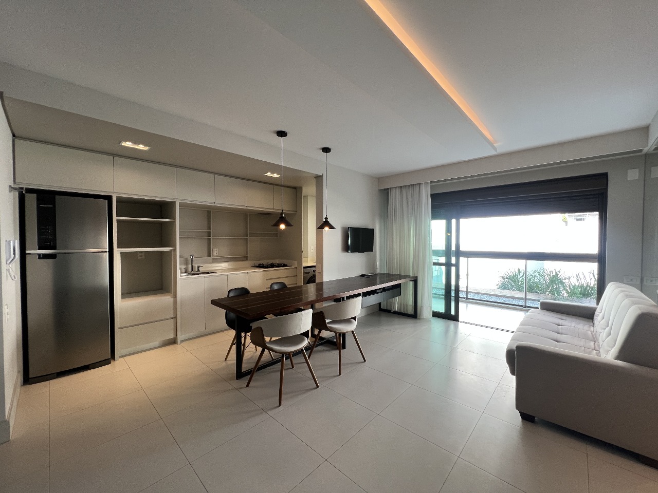 APARTAMENTO STUDIO - CENTRO - FLORIANÓPOLIS