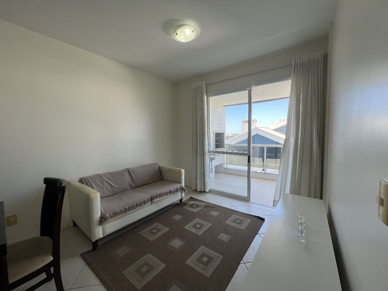APARTAMENTO 2 DORMITÓRIOS - PRAIA BRAVA - FLORIANÓPOLIS — foto 1