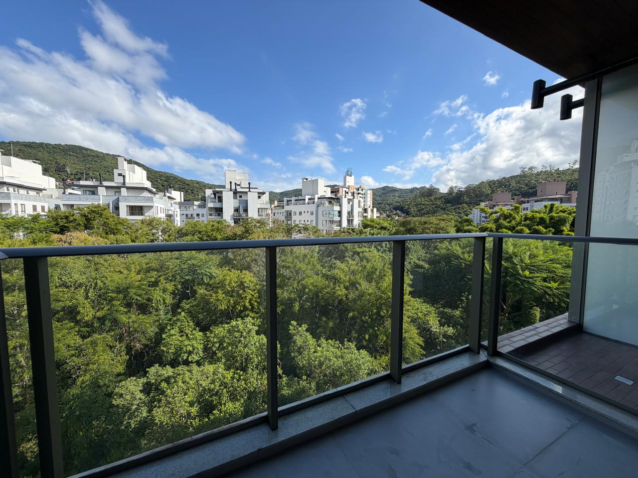 APARTAMENTO 2 SUÍTES - D/SPOT - CÓRREGO GRANDE - FLORIANÓPOLIS