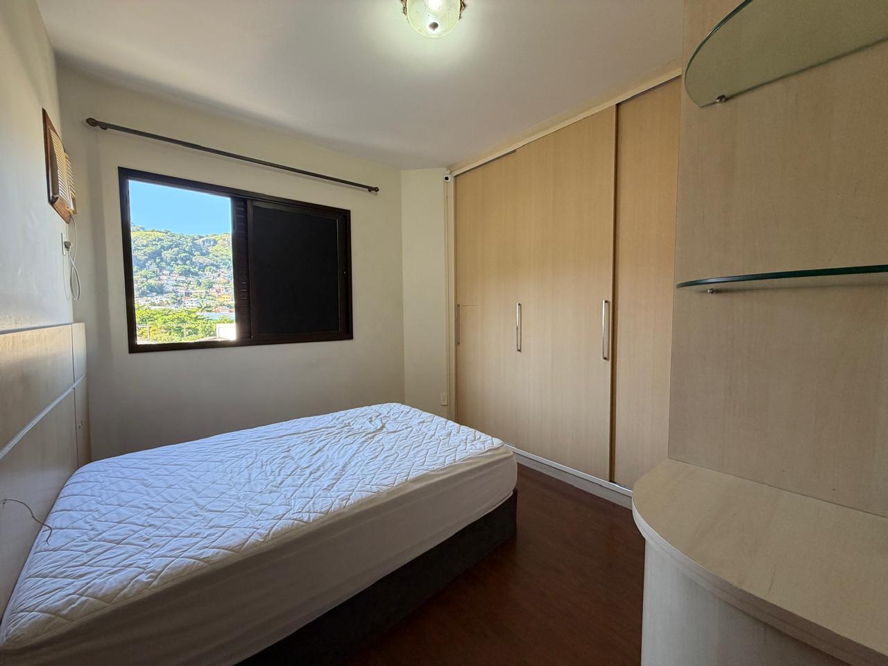 APARTAMENTO 2 DORMITÓRIOS COM DEPENDÊNCIA COMPLETA - CENTRO - FLORIANÓPOLIS