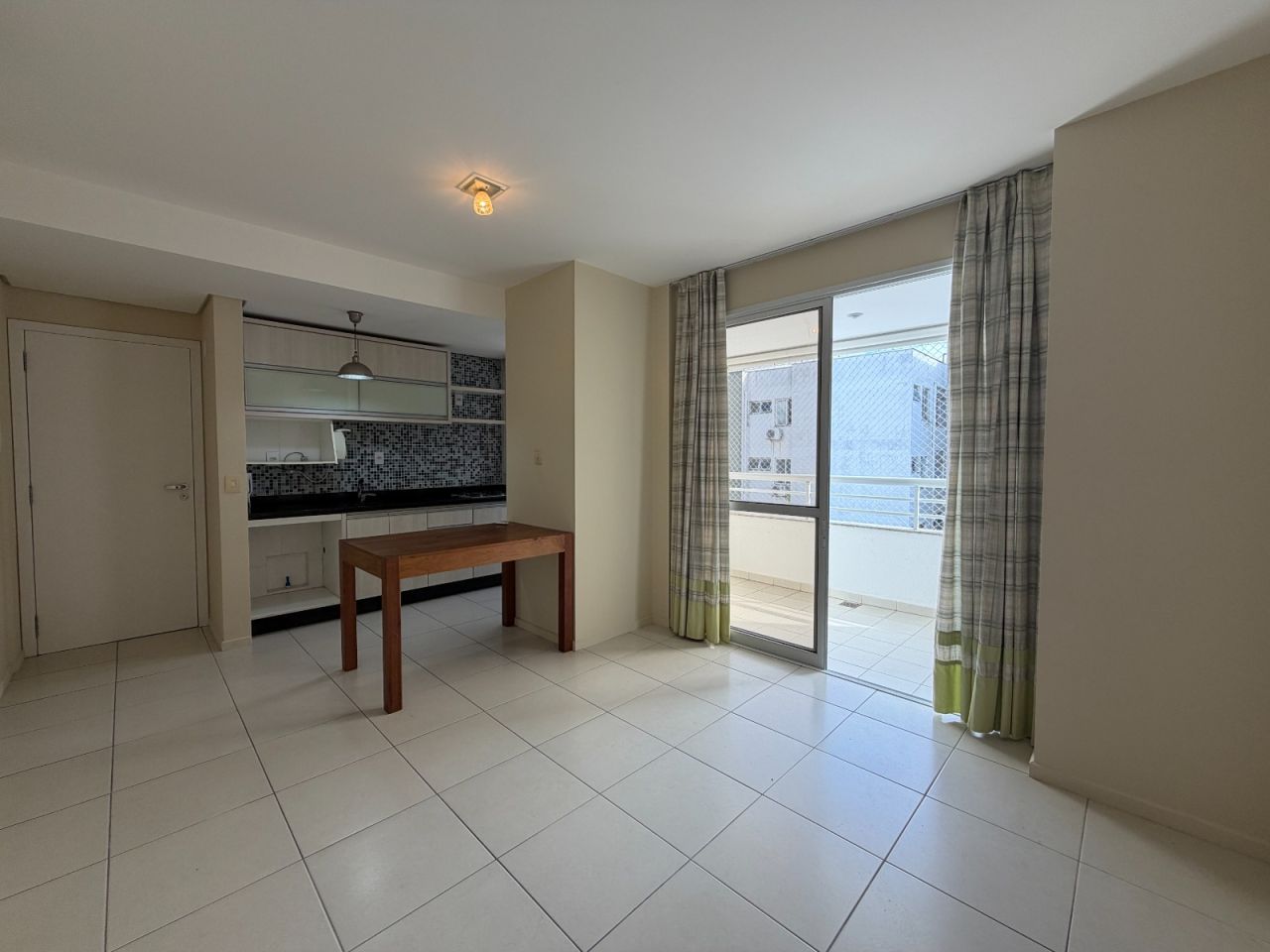 APARTAMENTO 2 DORMITÓRIOS - BOM ABRIGO - FLORIANÓPOLIS — foto 1